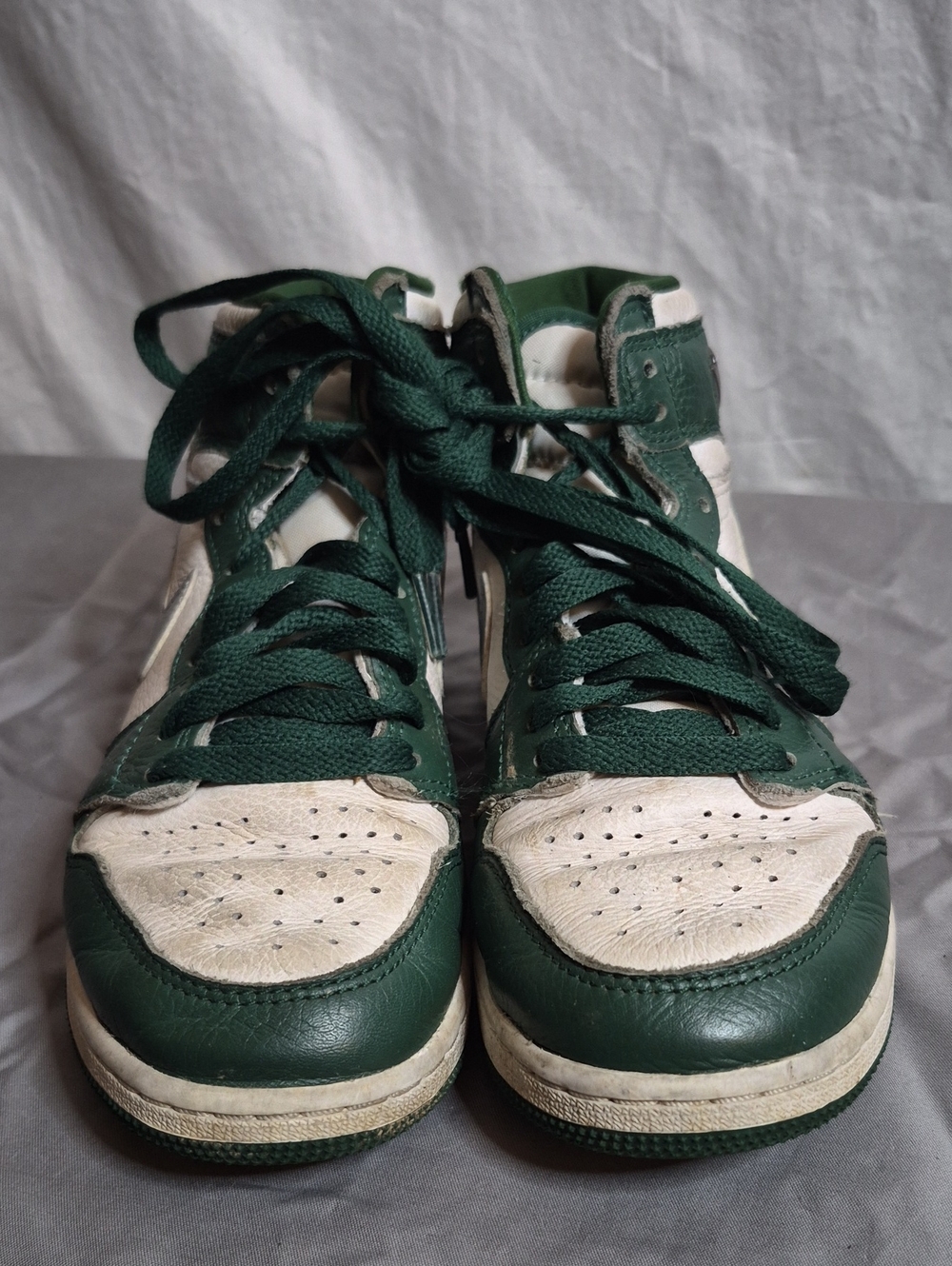 Nike Kids High-Top Sneakers in Green and White